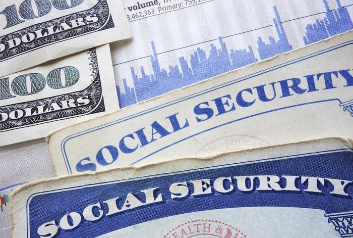 Age 65? You Could Get a $1,611 Social Security Payment This July - Check Eligibility Criteria! 2 Social Security