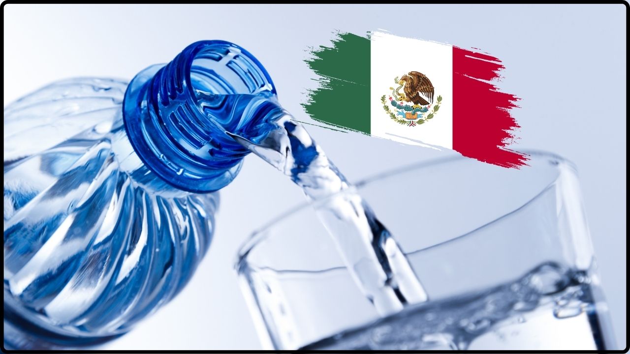 Revolutionary Mexican Invention Transforms Air Into Drinkable Water